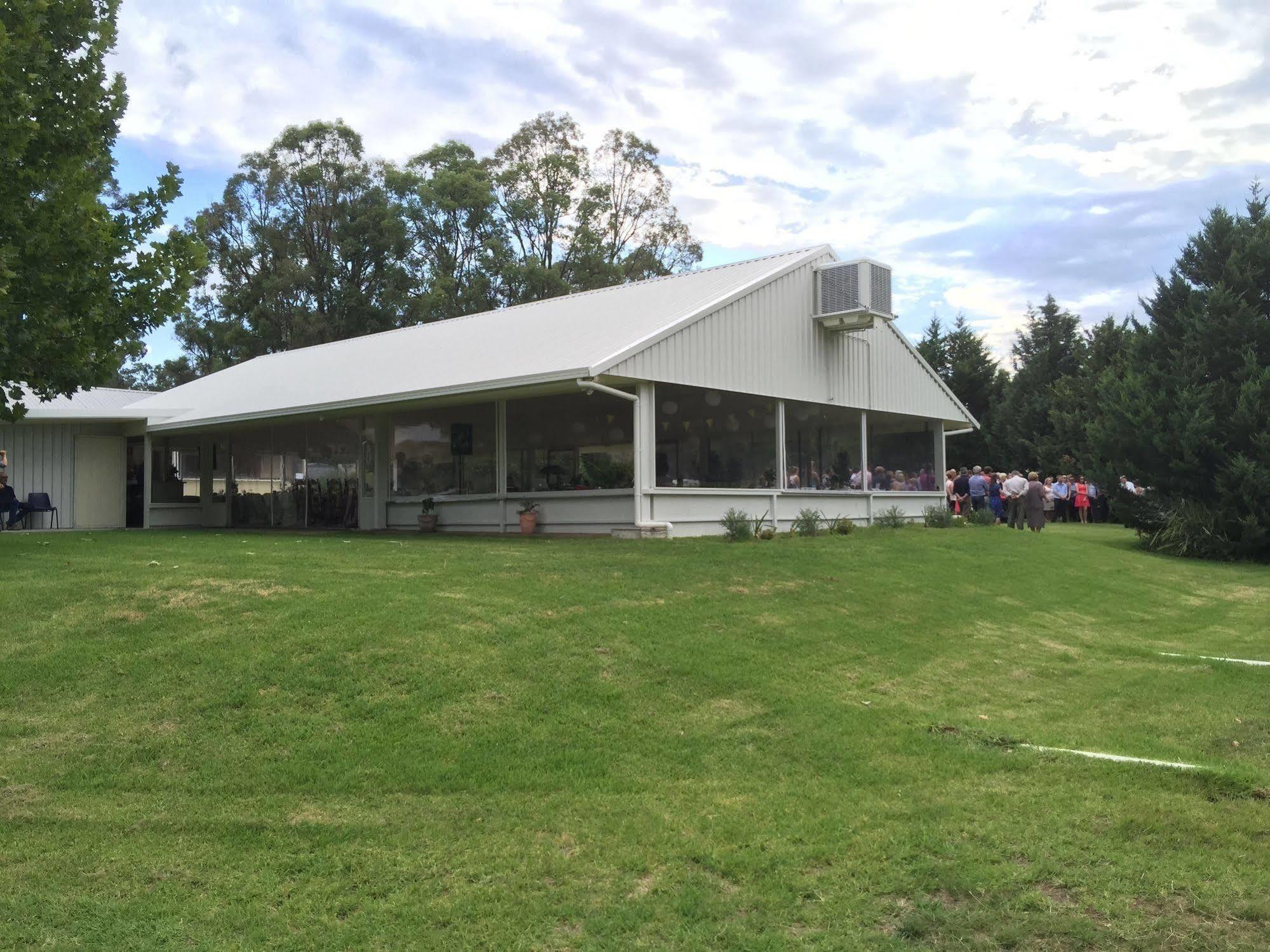 Warrumbungles Mountain Motel Coonabarabran Εξωτερικό φωτογραφία