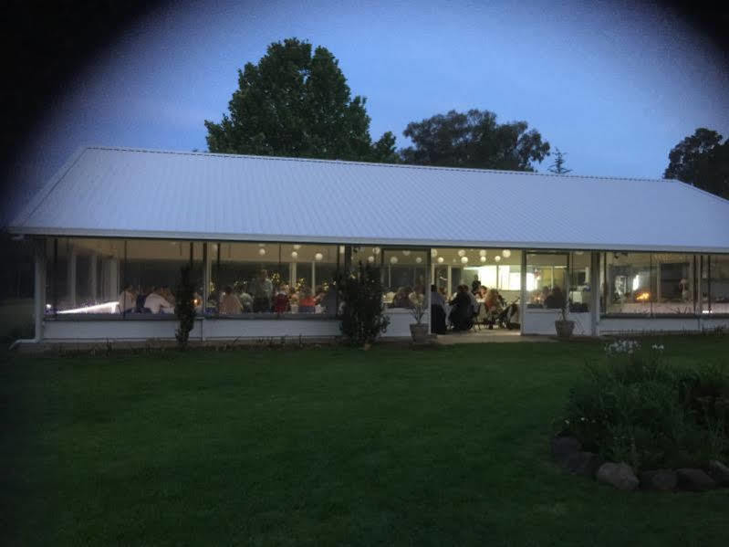 Warrumbungles Mountain Motel Coonabarabran Εξωτερικό φωτογραφία